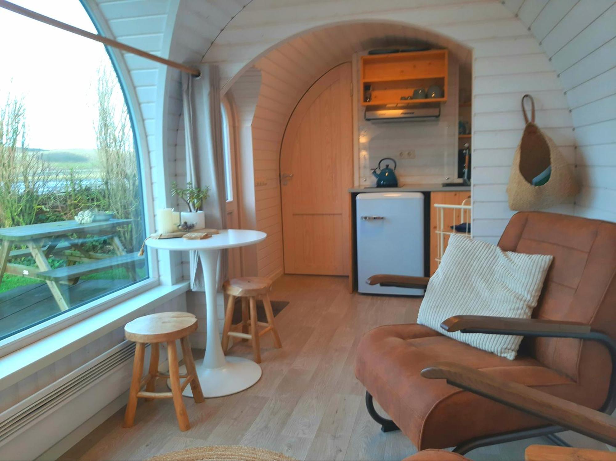 Tiny House De Boet, In Natuurgebied En Vlakbij Het Campsite Callantsoog