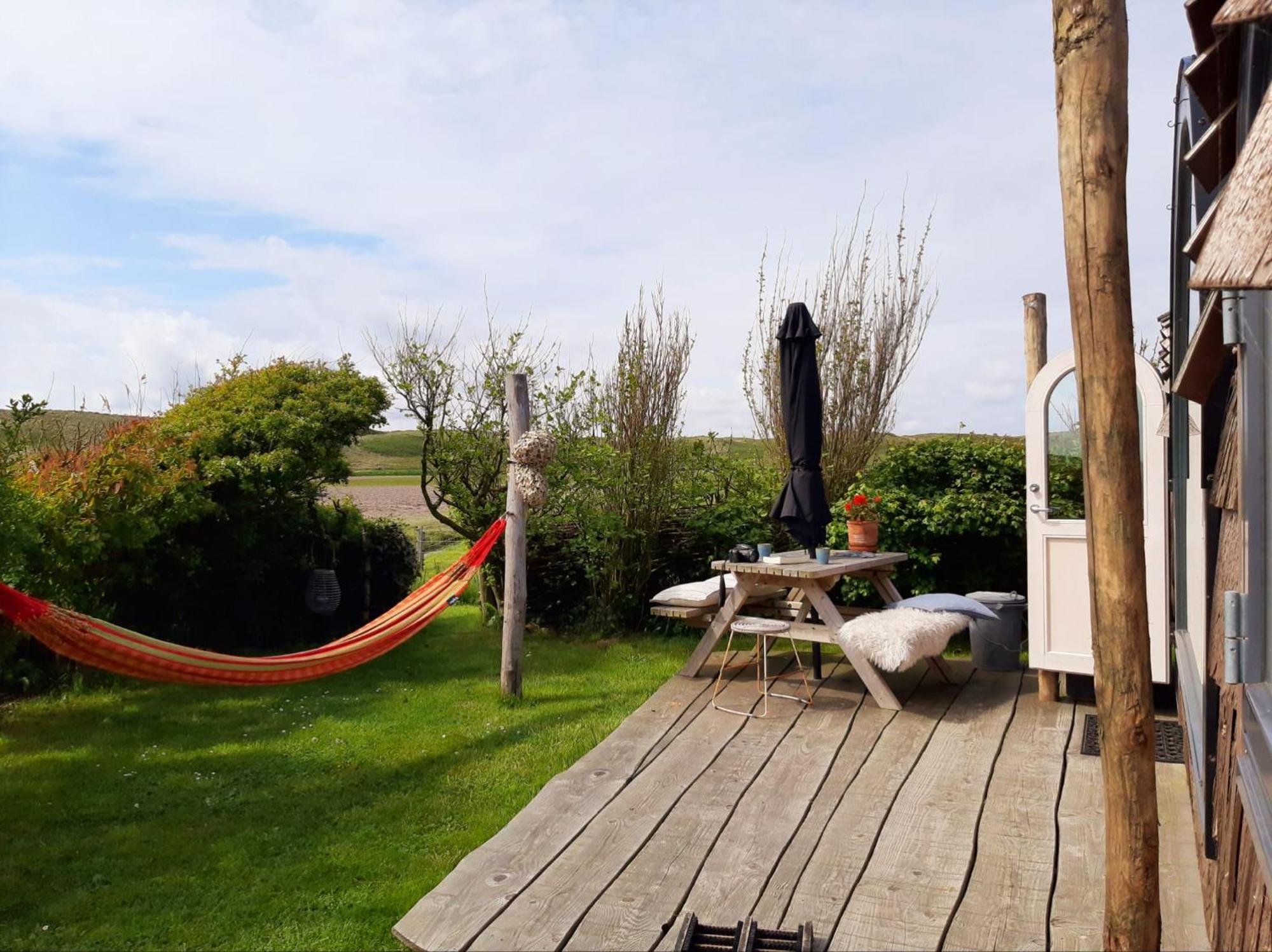 Campsite Tiny House De Boet, In Natuurgebied En Vlakbij Het Callantsoog